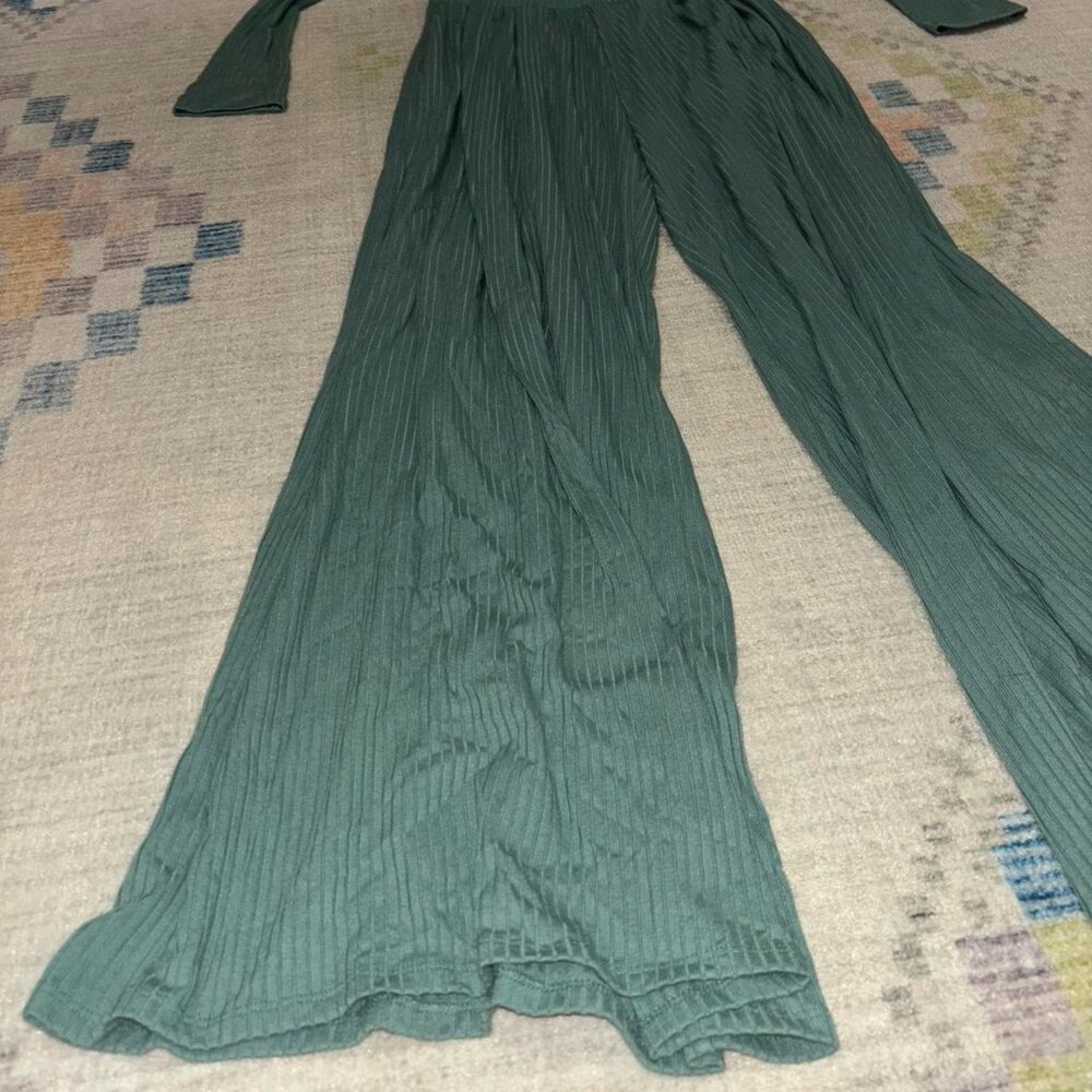 Lain Snow Ribbed Set View 2